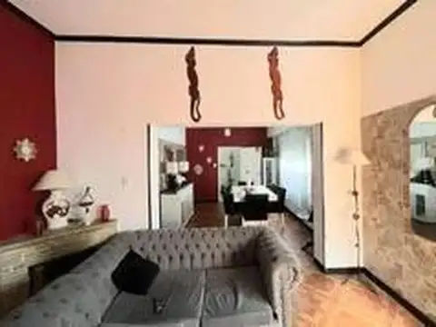 PH en venta - 4 Dormitorios 3 Baños - 240mts2 - Floresta|