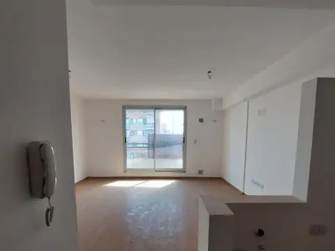 VENTA MONOAMBIENTE AL FRENTE