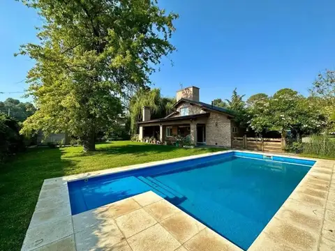 VENTA casa 3/4 amb. Barrio Santa María - Escobar