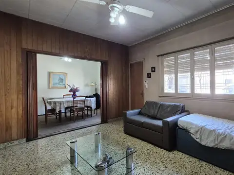 Depto Tipo Casa en Venta de 4 ambientes