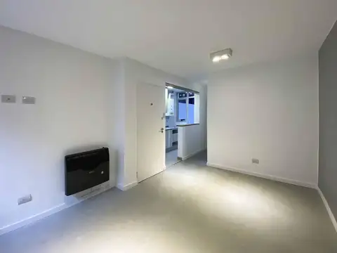 Chacabuco 1268 '00-01