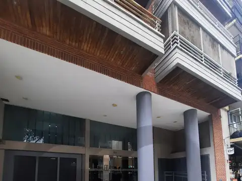 Av Monroe 4500, Piso 10