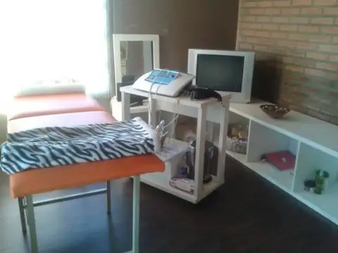 Casa 4 ambientes con 4 baños