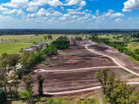 Terreno en Venta en Carabassa, USD 67.763