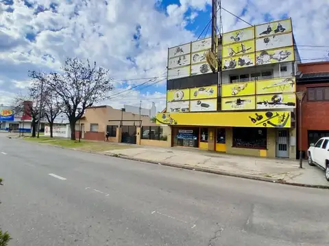 Avenida Facundo Zuviría 5400