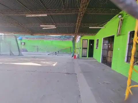 Local Comercial en Monte Grande