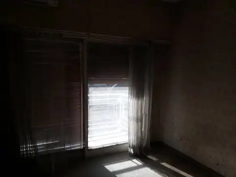 Depto Tipo Casa en Venta 40 años