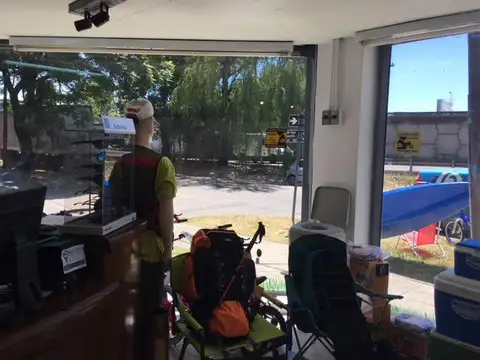 Local en Venta en Munro-Este, USD 1.200.000