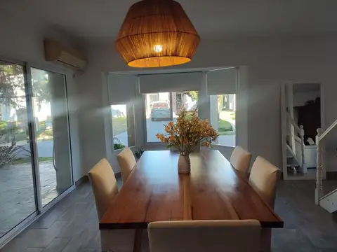 Casa en Venta en Francisco Alvarez, USD 289.900