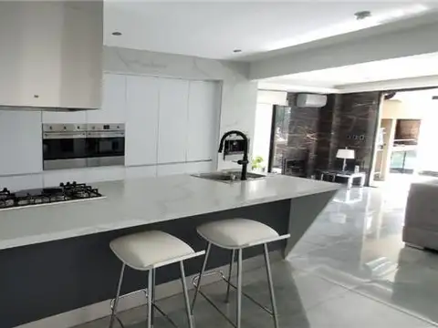 Casa en Venta en San Vicente, USD 460.000