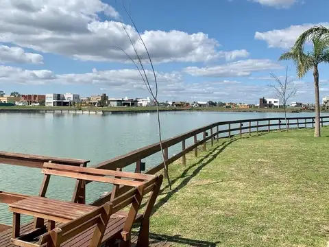 Terreno en Venta en Countries y Barrios Cerrados en Esteban Echeverria, USD 75.000