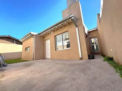 Francisco Emperanza 2400