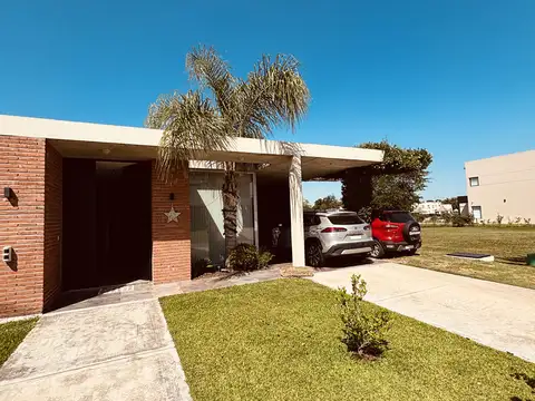 Casa en Venta en Hudson [Cod: ]