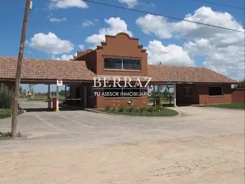 Lote venta de 650 m2 a la laguna en Santa Isabel Etapa I Escobar