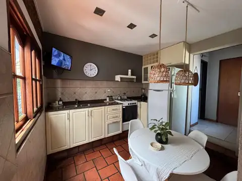 Carlos Guido y Spano 900