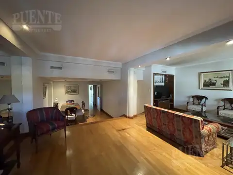 Casa en Venta en Lomas De Zamora, USD 600.000