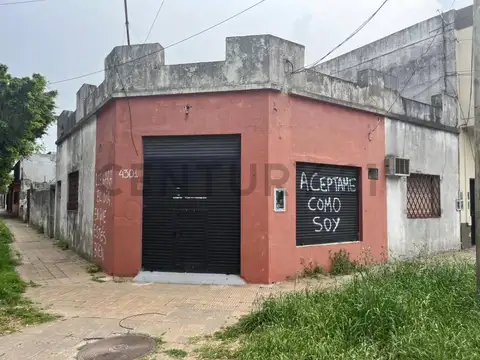 Esmeralda 4300, Piso 0