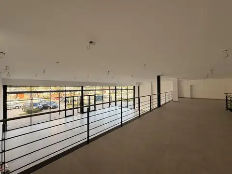 Local en Alquiler A Estrenar