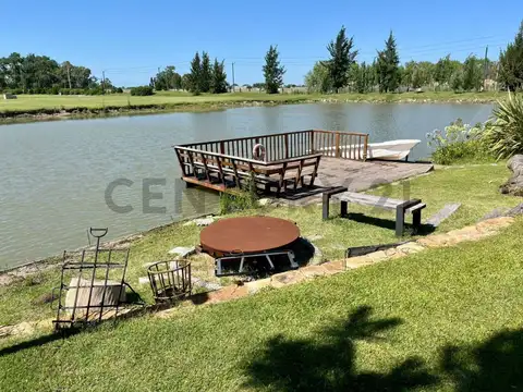 Casa 6 ambientes con 7 baños