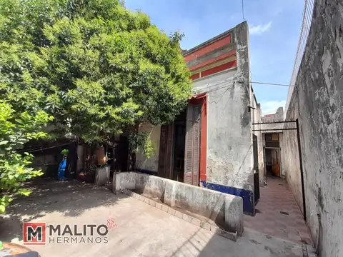 Venta casa lote propio (16 x 8,66 m) con patio y terraza