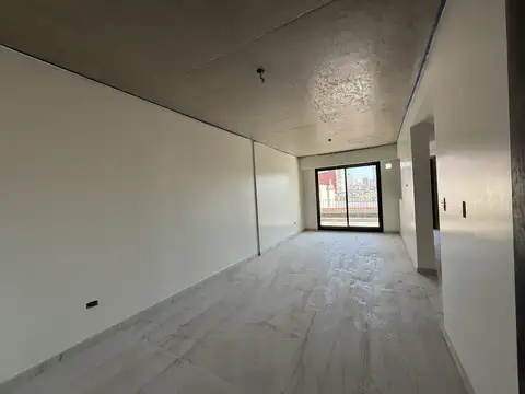 Depto 3 amb al frente con terraza balcon y Parrilla