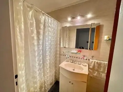 OPORTUNIDAD VENTA DUPLEX 3 AMB CON COCHERA Y PARRILLA