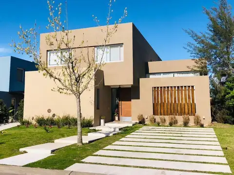 Casa en Venta de 6 dormitorios