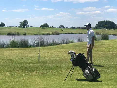 Terreno en Venta de 886,0 m2