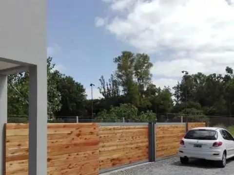 Casa en Venta en Manuel B Gonnet, USD 118.000