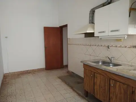 Leopolgo Lugones 1000