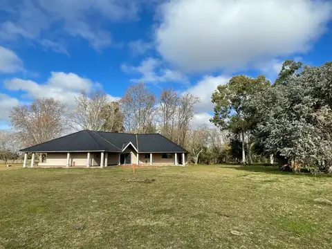 FRACCION 25 HAS. - MONTE DE 18.000m2. - CASCO A ESTRENAR - PILETA - LOBOS -