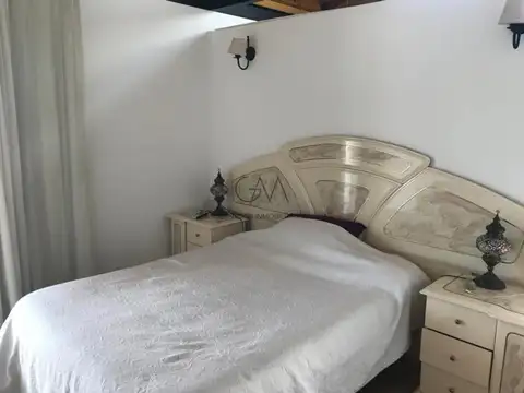 Casa en Alquiler Temporal con 2 cocheras