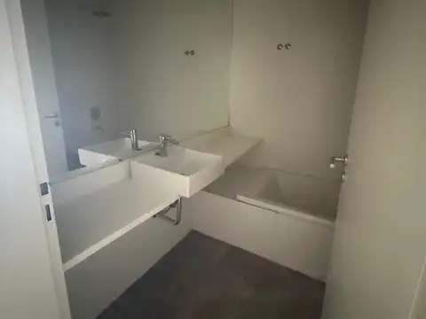 Costanera Luis Rocha 1800