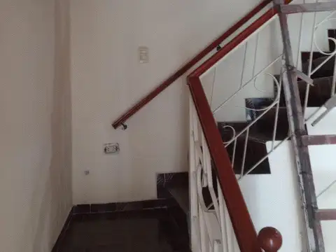 "IDEAL EMPRENDIMIENTO TEXTIL"  VENTA DE CASA EN  UNANUE Y PINTOS (esquina)  V. CELINA