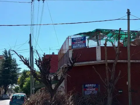 "IDEAL EMPRENDIMIENTO TEXTIL"  VENTA DE CASA EN  UNANUE Y PINTOS (esquina)  V. CELINA