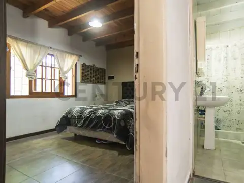 Casa 4 ambientes con 1 baño