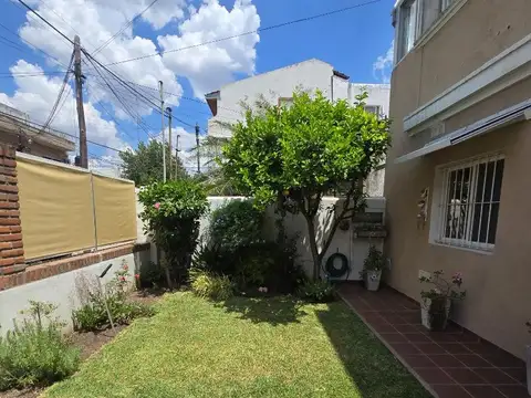 Depto Tipo Casa en Venta de 2 ambientes