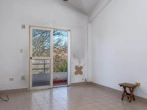 Departamento 4 ambientes con 1 baño