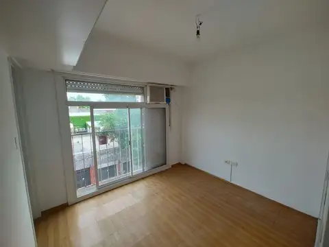 Departamento en Alquiler en Santos Lugares, $ 490.000