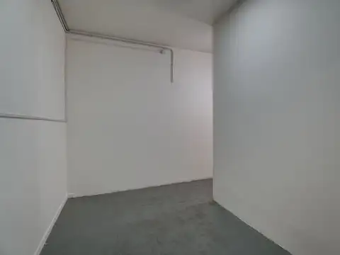 Oficina en Venta 49 años