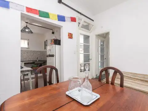 PH 3 amb, Lanús Este centro. Terraza propia. Sin expensas. Venta