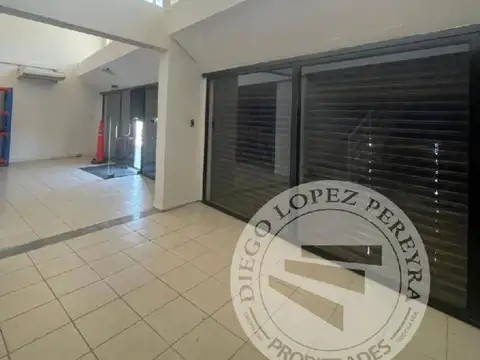 Local en Alquiler en Pilar, $ 2.500.000
