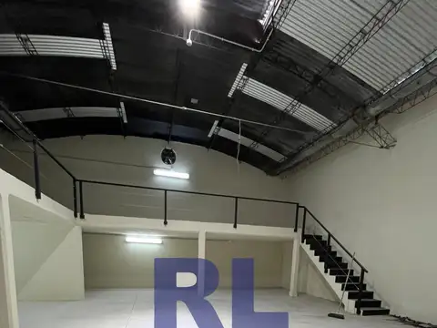 Local en venta en Liniers