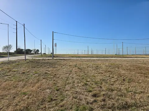 Terreno en Venta 28  mts Fondo