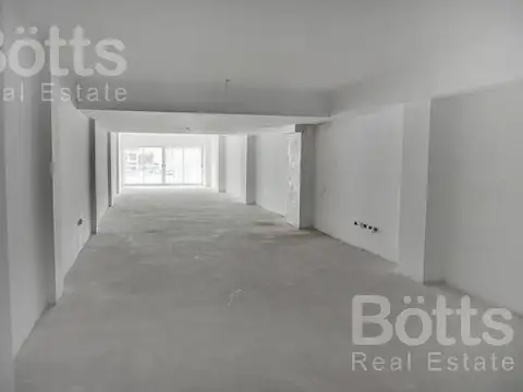 Gran oficina de Planta Libre en Recoleta (Facultad de Medicina)