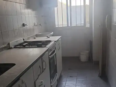 Departamento de 2 ambientes en venta en Pompeya