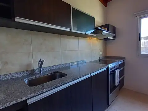 Depto Tipo Casa en Venta en Munro, USD 79.000