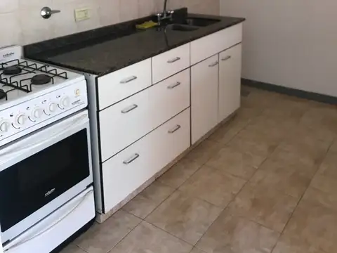 Duplex 3 amb con cochera y patio en Cotevi IV