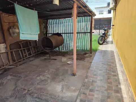 Casa en Venta en Berazategui, USD 70.000