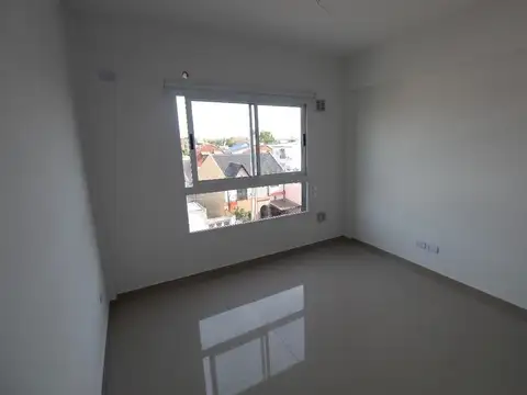 Departamento en Venta en Villa Luzuriaga, USD 45.000